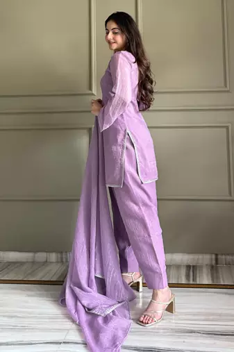 Women levender silk sequin emroidery work kurta set