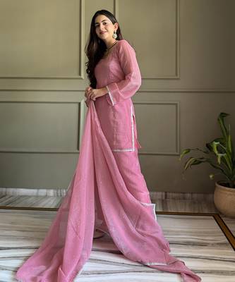 Women peach silk blend sequin emroidery work kurta set 2