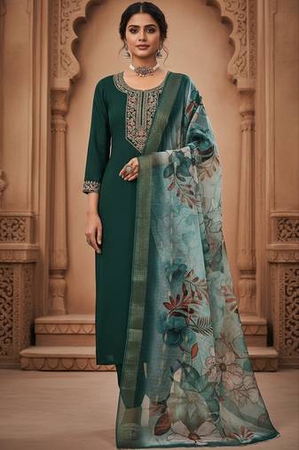 Women green silk sequin emroidery work kurta set