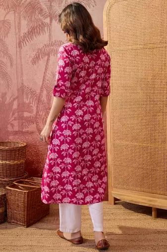 Women pink cotton sequin emroidery work kurta set
