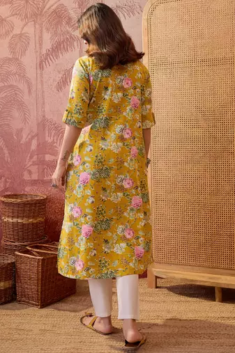 Women yellow cotton sequin emroidery work kurta set