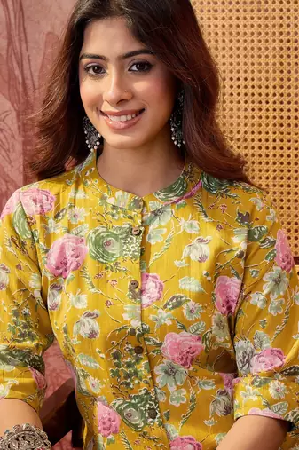Women yellow cotton sequin emroidery work kurta set
