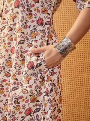 Women cream cotton sequin emroidery work kurta set 5