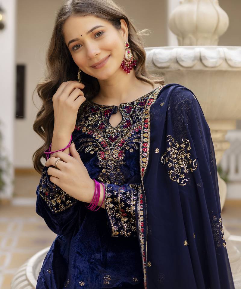 Women blue velvet sequin emroidery work kurta set