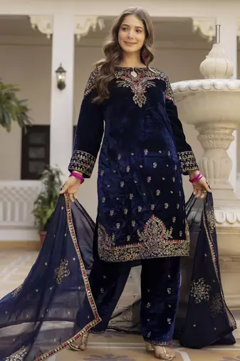 Women blue velvet sequin emroidery work kurta set