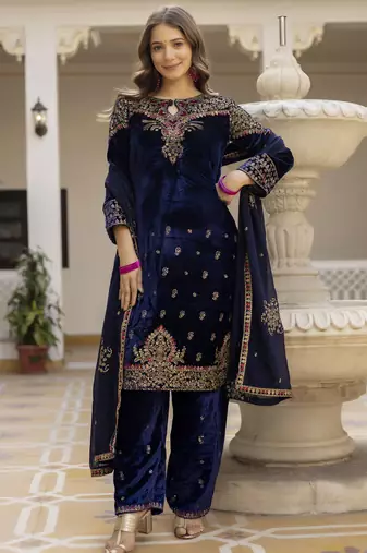 Women blue velvet sequin emroidery work kurta set