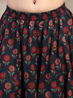 Blue floral printed cotton flared maxi skirt for women 4