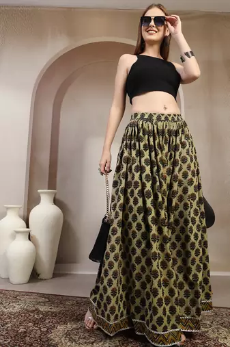 Green floral printed cotton flared maxi skirt for women