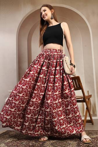 Maroon graphic printed cotton flared maxi skirt for women