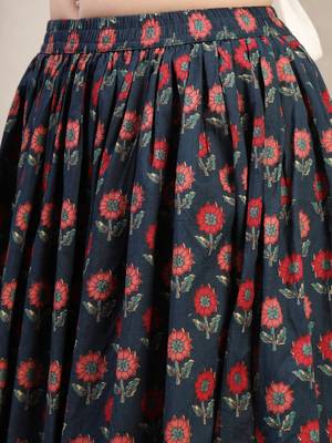 Blue floral printed cotton flared maxi skirt for women 4