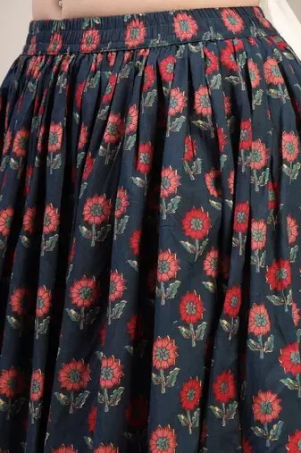 Blue floral printed cotton flared maxi skirt for women