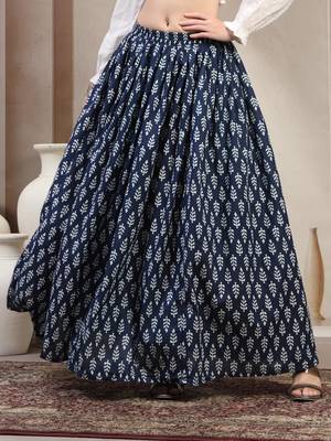 Blue floral printed cotton flared maxi skirt for women 2