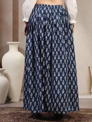 Blue floral printed cotton flared maxi skirt for women 3