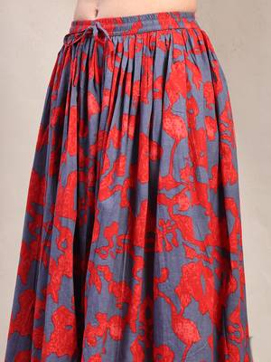 Blue floral printed cotton flared maxi skirt for women 4