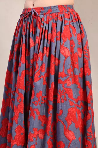 Blue floral printed cotton flared maxi skirt for women