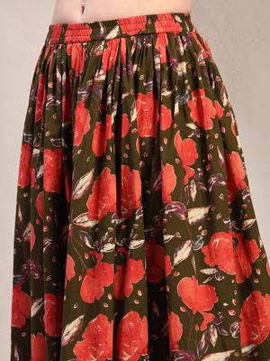 Green floral printed cotton flared maxi skirt for women 4