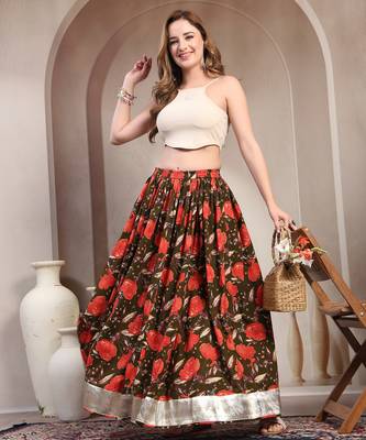 Green floral printed cotton flared maxi skirt for women 5