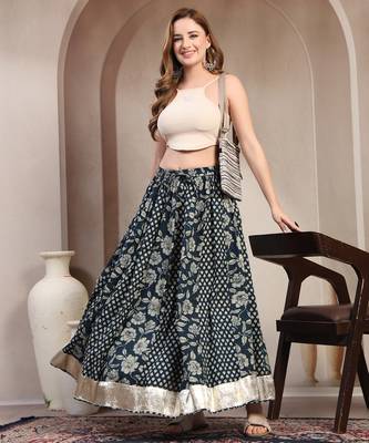 Black floral printed cotton flared maxi skirt for women 5