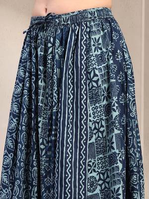 Blue floral printed cotton flared maxi skirt for women 4