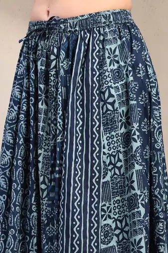 Blue floral printed cotton flared maxi skirt for women