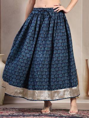 Blue graphic printed cotton flared maxi skirt for women 2