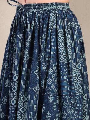 Blue floral printed cotton flared maxi skirt for women 4