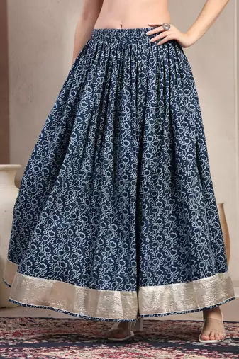 Blue floral printed cotton flared maxi skirt for women
