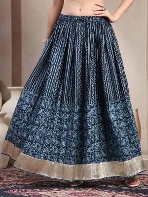 Blue floral printed cotton flared maxi skirt for women 2