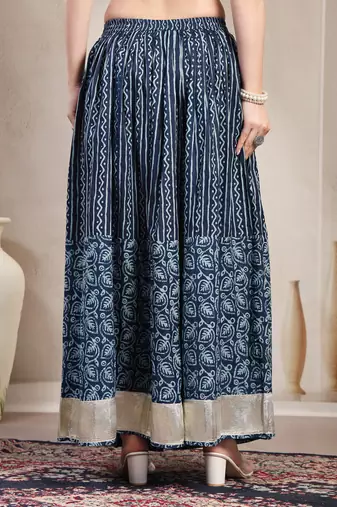 Blue floral printed cotton flared maxi skirt for women