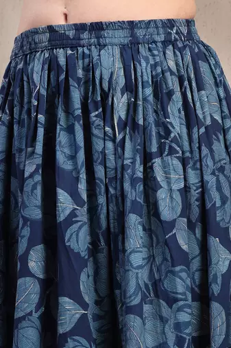 Blue floral printed cotton flared maxi skirt for women