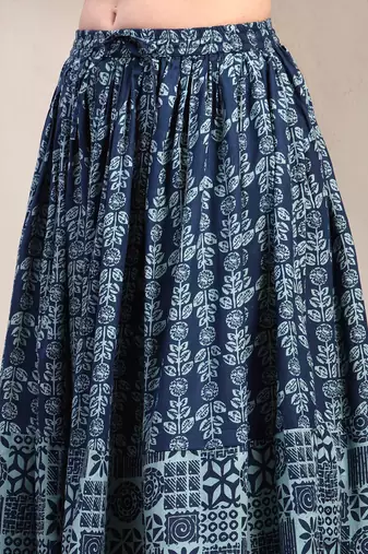 Blue floral printed cotton flared maxi skirt for women