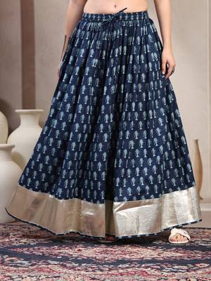 Blue graphic printed cotton flared maxi skirt for women 2