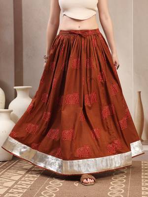 Brown graphic printed cotton flared maxi skirt for women 2