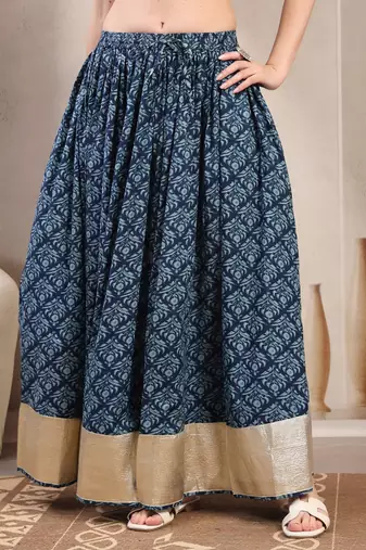 Blue floral printed cotton flared maxi skirt for women