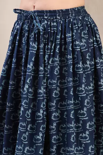 Blue graphic printed cotton flared maxi skirt for women