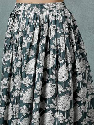 Grey floral printed cotton flared maxi skirt for women 5