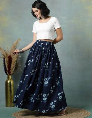 Blue floral printed cotton flared maxi skirt for women 5