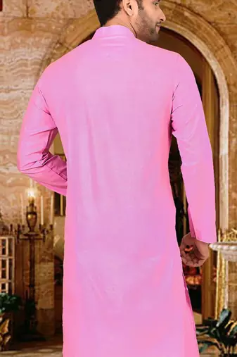 Pink cotton kurta with pattern work and fancy button