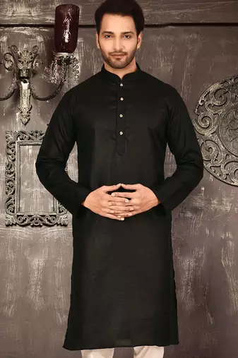 Black cotton kurta with pattern work and fancy button