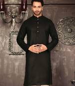 Black cotton kurta with pattern work and fancy button