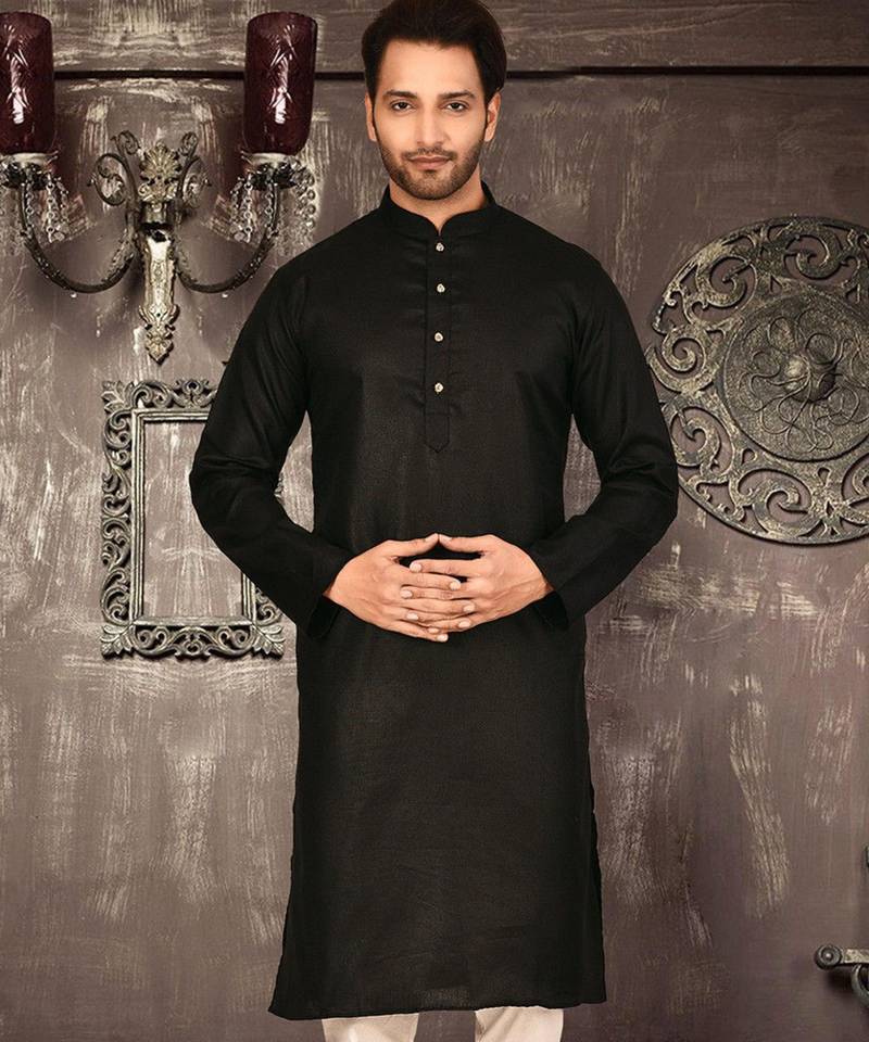 Black cotton kurta with pattern work and fancy button
