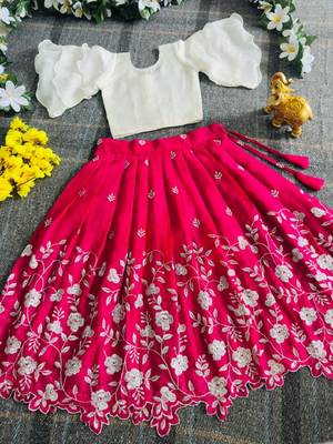 Kids girls embroidered work georgette lehenga choli set 2