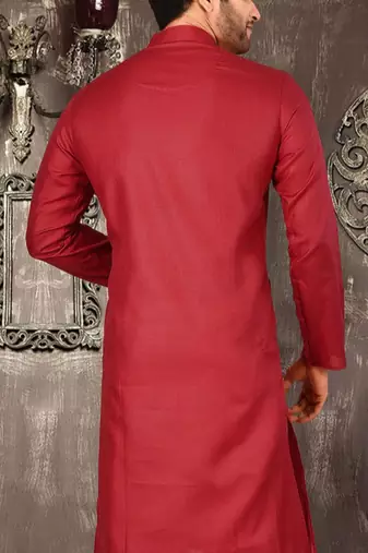 Red cotton kurta with pattern work and fancy button