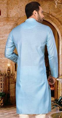 Sky blue cotton kurta with pattern work and fancy button 2