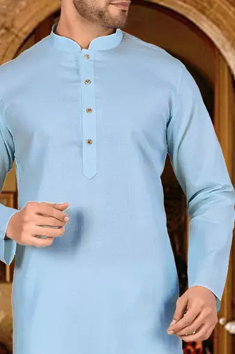 Sky blue cotton kurta with pattern work and fancy button