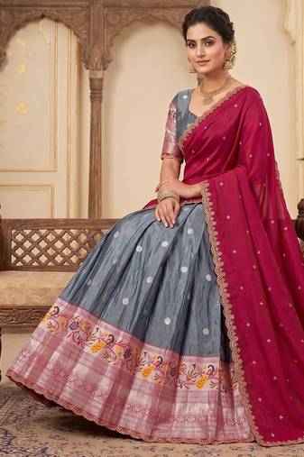 Graceful Grey Ethnic Set Paired with Magenta Pink Scalloped Border Dupatta