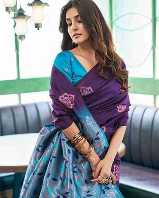 Purple art silk woven saree with zari work 4