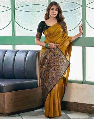 Mustard art silk woven saree with zari work 4