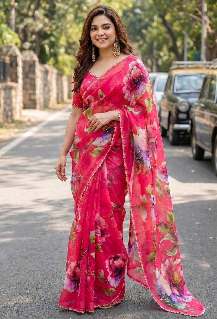 Pink georgette printed saree with floral print
