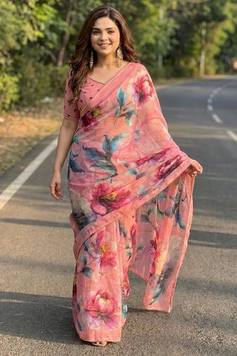 Pink georgette printed saree with floral print